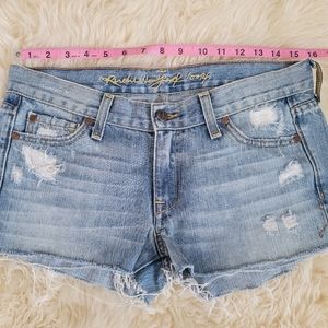 Ruehl denim shorts